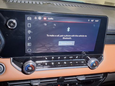 Used 2024 GMC Canyon AT4 image 6