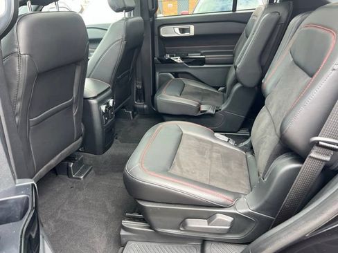 Certified 2023 Ford Explorer ST-Line w/ Class IV Trailer Tow Package AWD/4WD image 23