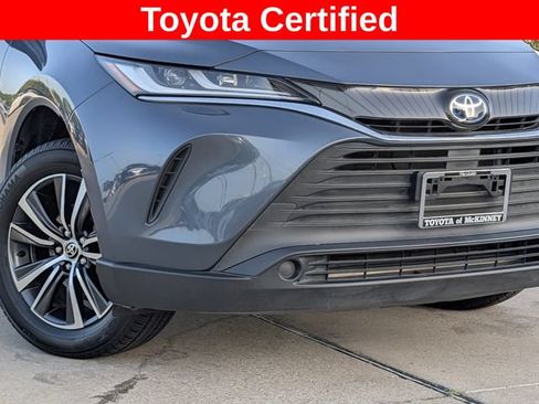 Certified 2023 Toyota Venza LE AWD/4WD image 3