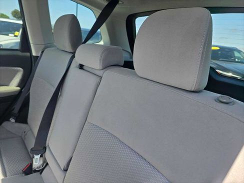 Used 2018 Subaru Forester 2.5i Premium AWD/4WD image 18