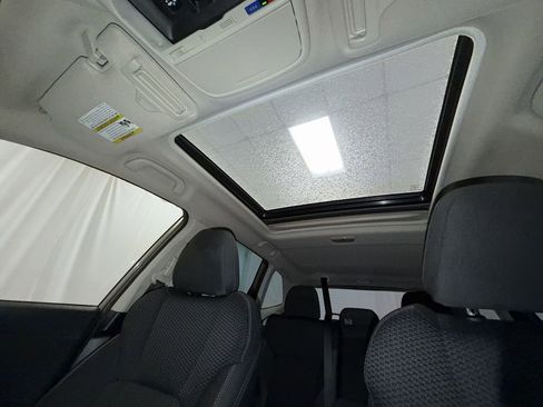 Used 2021 Subaru Forester Premium image 22