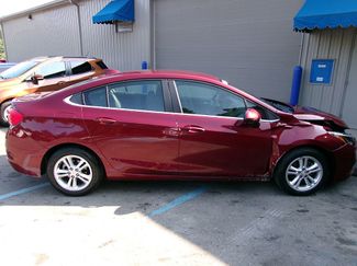 Used 2016 Chevrolet Cruze LT w/ Convenience Package image 1