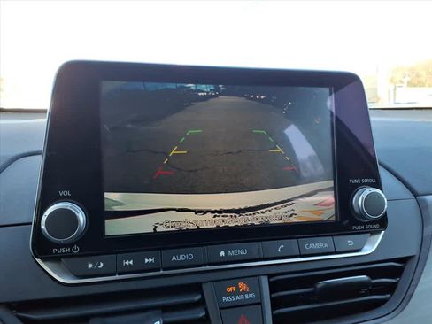 Certified 2024 Nissan Altima 2.5 SV image 15