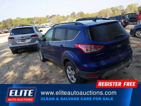 Used 2016 Ford Escape SE w/ Equipment Group 201A image 6