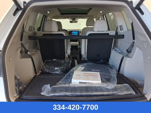 New 2026 Volkswagen Atlas SE image 20