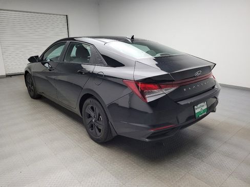 Used 2023 Hyundai Elantra SEL FWD image 5