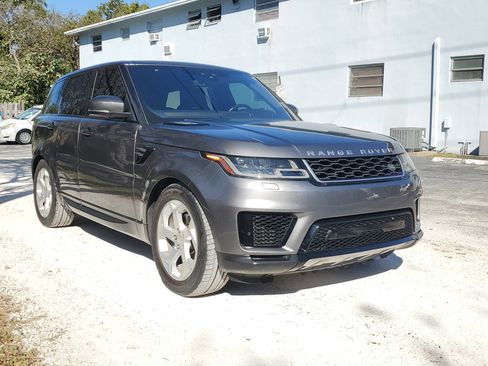 Used 2018 Land Rover Range Rover Sport SE image 7