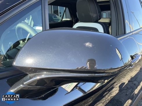 Used 2024 Chevrolet Blazer EV LT image 82