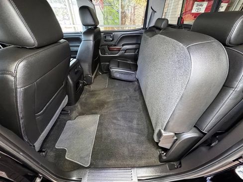 Used 2018 GMC Sierra 1500 SLT AWD/4WD image 43