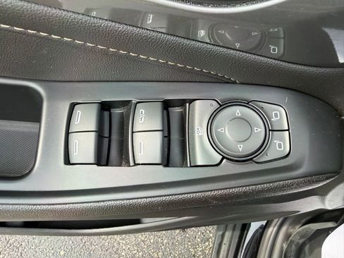 Used 2023 Chevrolet Traverse LT w/ Midnight/Sport Edition AWD/4WD image 20