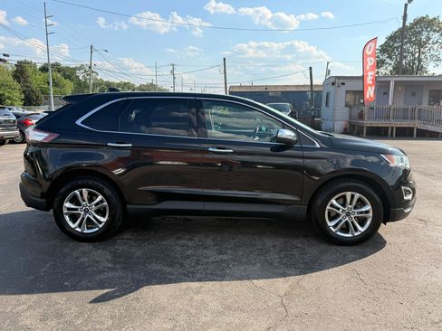 Used 2015 Ford Edge SEL w/ Equipment Group 201A AWD/4WD image 9