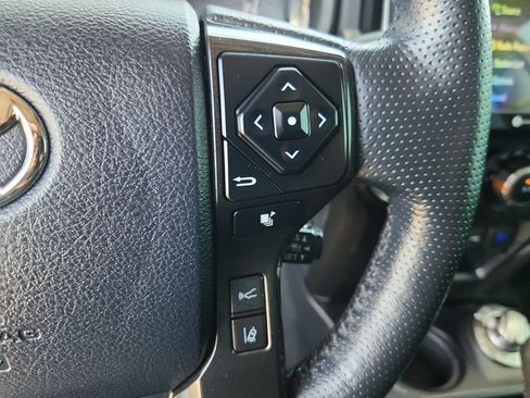 Used 2023 Toyota 4Runner 40th Anniversary SE AWD/4WD image 23