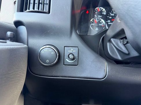 Used 2021 Chevrolet Express 2500 w/ Driver Convenience Package RWD image 22