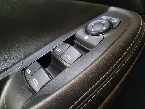 Used 2024 Buick Encore GX Preferred FWD image 27