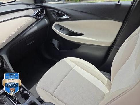 Certified 2023 Buick Encore GX Preferred FWD image 13