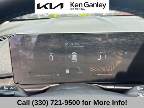 Certified 2026 Kia Sportage EX FWD image 33