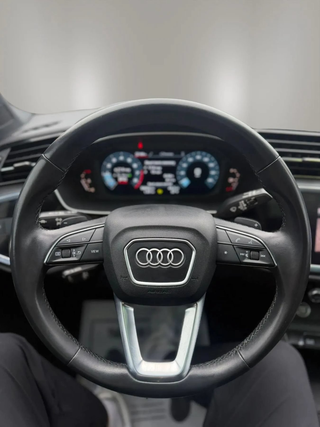 Used 2022 Audi Q3 2.0T Premium w/ Black Optic Sport Package AWD/4WD image 13