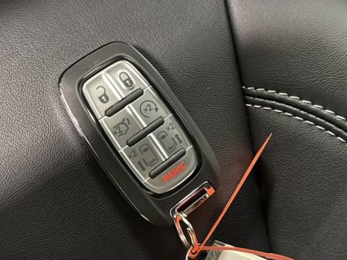 New 2026 Chrysler Pacifica Select image 20