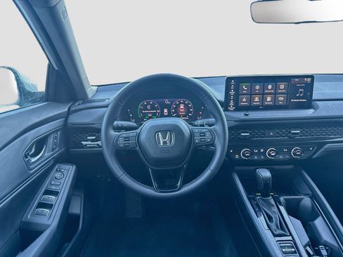 Used 2025 Honda Accord EX-L image 21