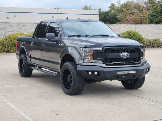 Used 2019 Ford F150 XLT w/ Equipment Group 302A Luxury AWD/4WD image 3