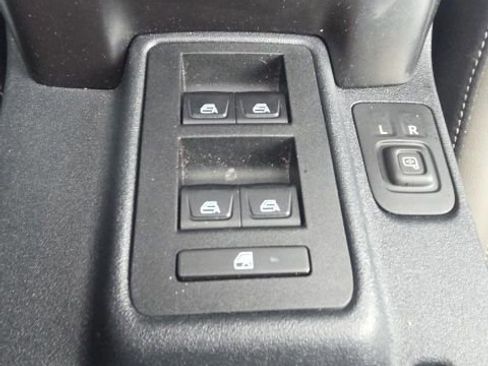 Used 2025 Ford Bronco Outer Banks w/ Sasquatch Package AWD/4WD image 34