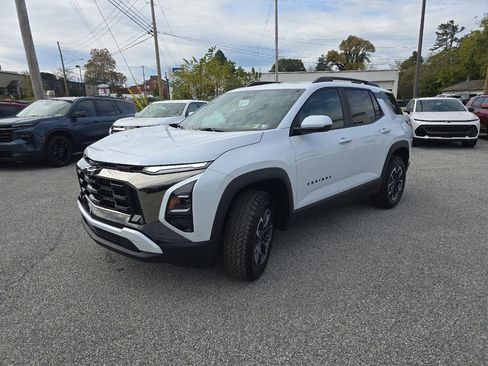 New 2026 Chevrolet Equinox ACTIV w/ Convenience Package III FWD image 1