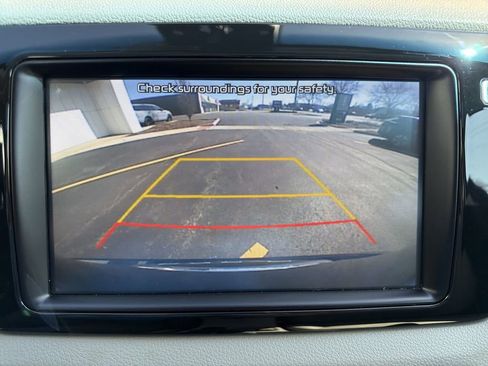 Used 2019 Kia Niro Touring image 24