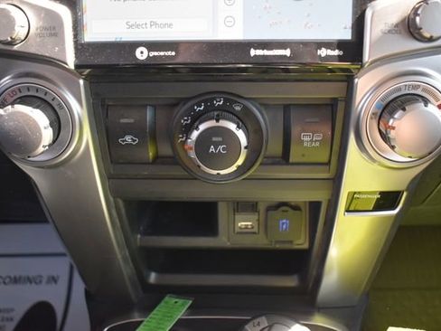 Used 2021 Toyota 4Runner Trail Special Edition AWD/4WD image 29