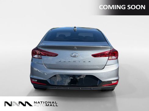 Used 2019 Hyundai Elantra Value Edition FWD image 4