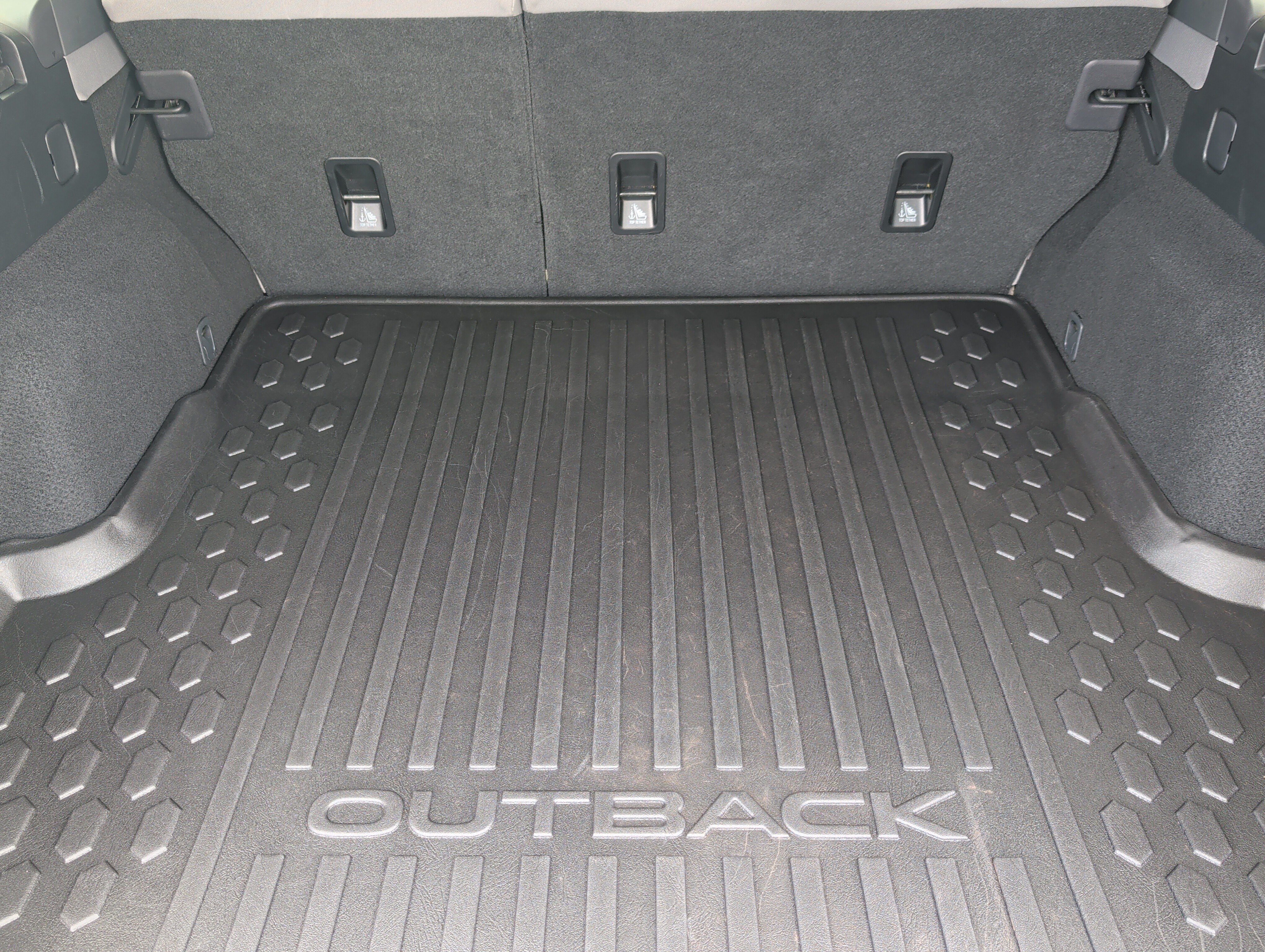 Used 2024 Subaru Outback Premium AWD/4WD image 18