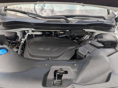 Certified 2025 Honda Passport TrailSport image 21