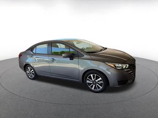 Used 2025 Nissan Versa SV FWD video 2