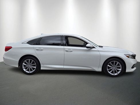 Used 2021 Honda Accord LX image 8