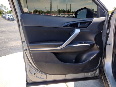 Used 2024 Mitsubishi Eclipse Cross AWD image 9