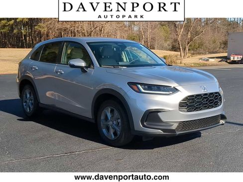 New 2026 Honda HR-V LX image 1