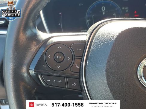 Used 2023 Toyota Corolla Cross XLE FWD image 18