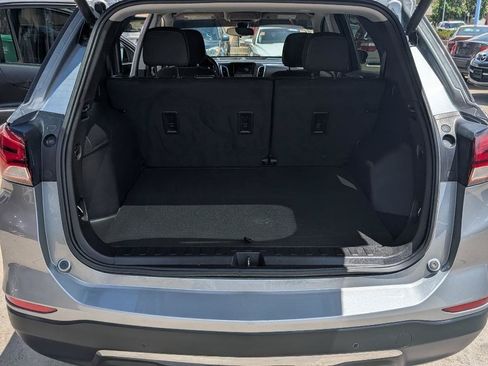 Used 2023 Chevrolet Equinox LT AWD/4WD image 12