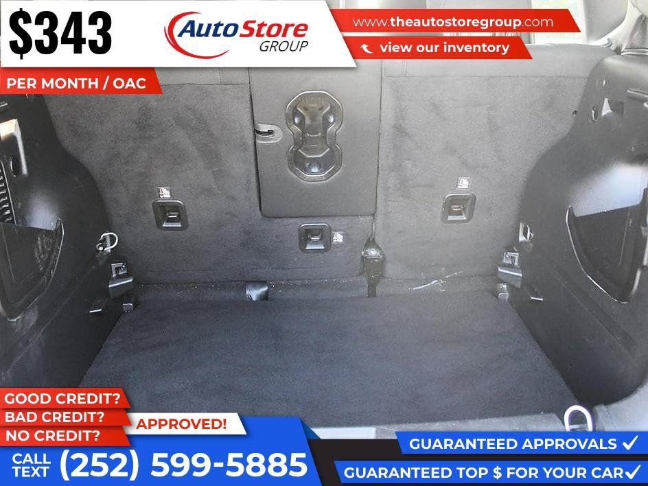 Used 2022 Jeep Renegade Latitude w/ Convenience Group AWD/4WD image 11