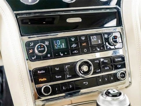 Used 2016 Bentley Mulsanne Speed image 52