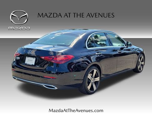 Used 2025 Mercedes-Benz C 300 Sedan image 4