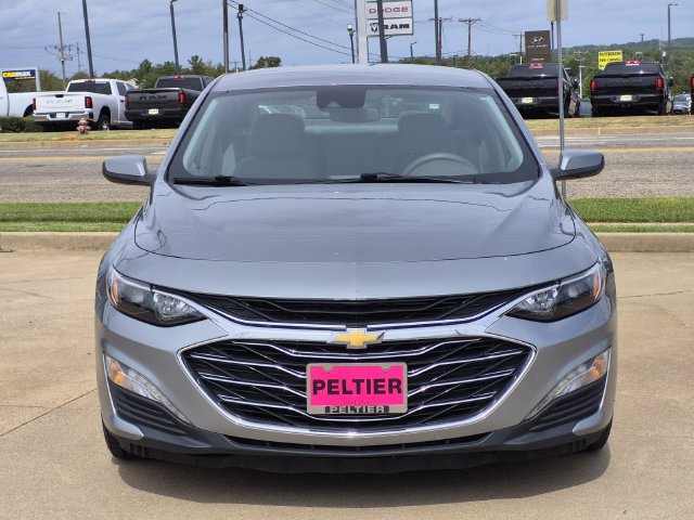 Used 2024 Chevrolet Malibu LT FWD image 2