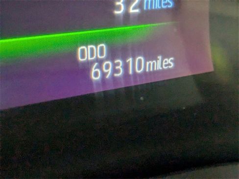 Used 2024 Toyota Sienna Platinum image 20