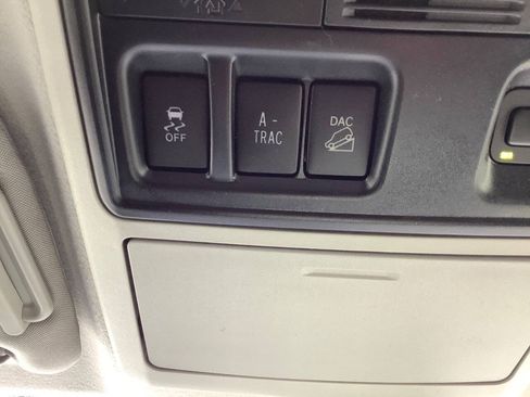Used 2020 Toyota 4Runner SR5 Premium AWD/4WD image 50