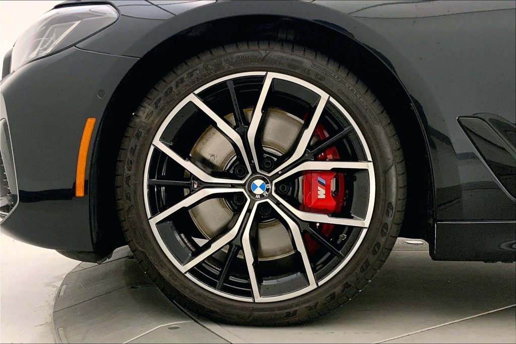 Used 2023 BMW 540i xDrive w/ Executive Package AWD/4WD image 8
