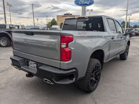 Used 2024 Chevrolet Silverado 1500 LT Trail Boss w/ LT Trail Boss Premium Package AWD/4WD image 3