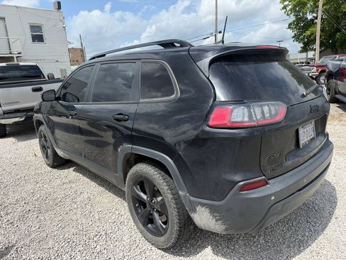 Used 2021 Jeep Cherokee Latitude Plus AWD/4WD image 13