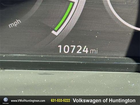 Certified 2025 Volkswagen Atlas Peak Edition SE image 27