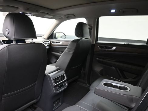 New 2026 Volkswagen Atlas SEL Premium R-Line AWD/4WD image 19