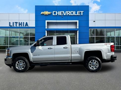 Used 2015 Chevrolet Silverado 2500 LT w/ LT Convenience Package AWD/4WD image 5