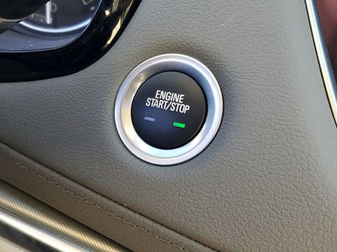 Used 2023 Cadillac XT5 Premium Luxury image 14